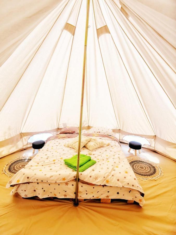 Luna Rock Glamping Brezoi - Blue Scai Hotel Kültér fotó