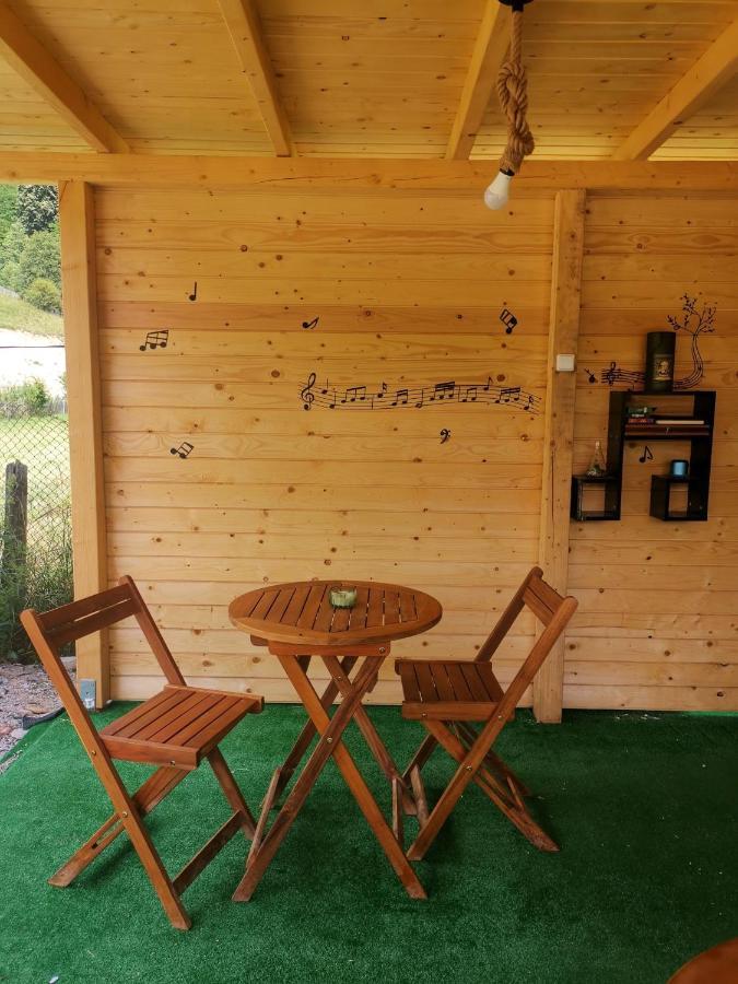 Luna Rock Glamping Brezoi - Blue Scai Kültér fotó