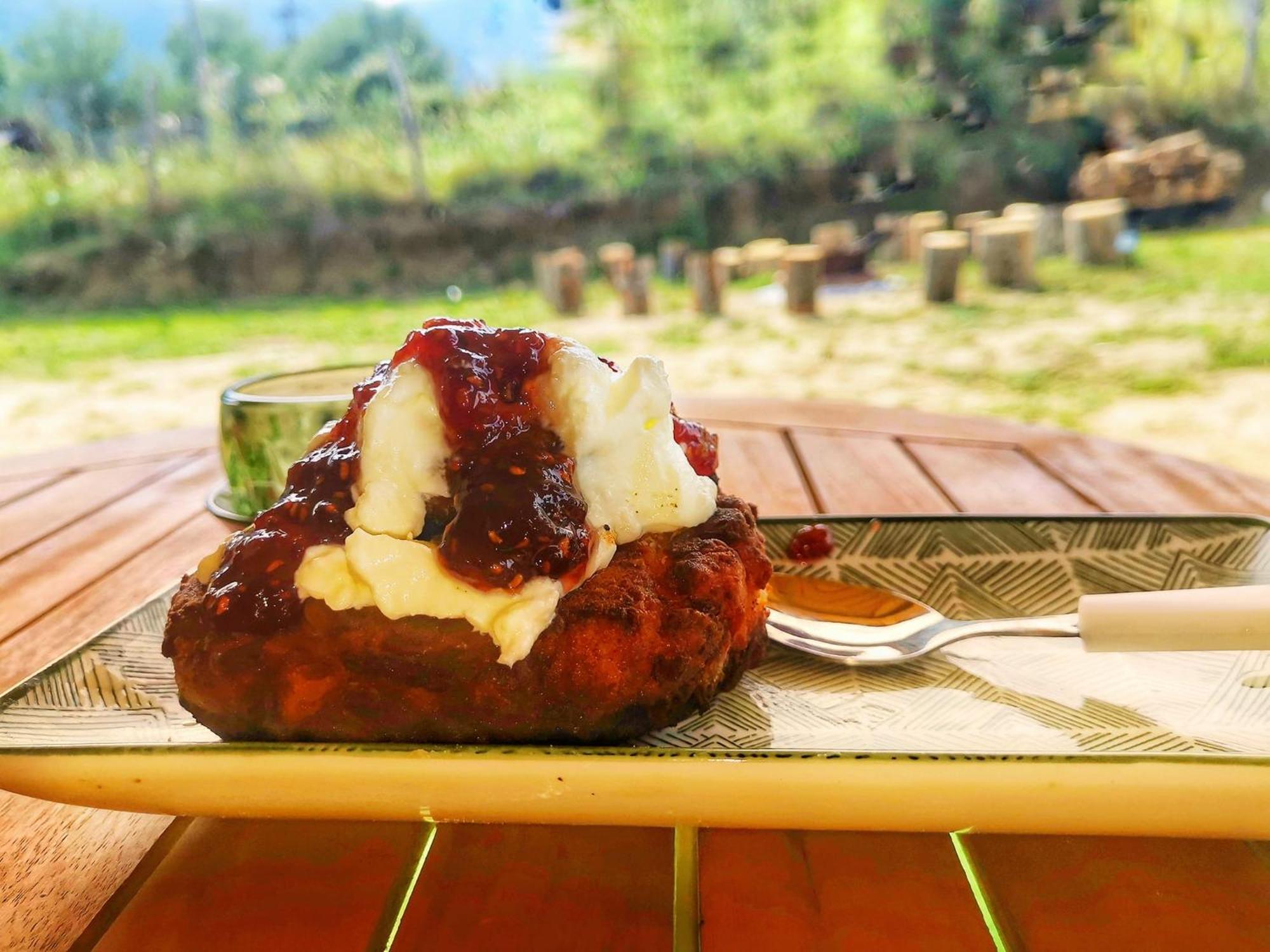 Luna Rock Glamping Brezoi - Blue Scai Kültér fotó