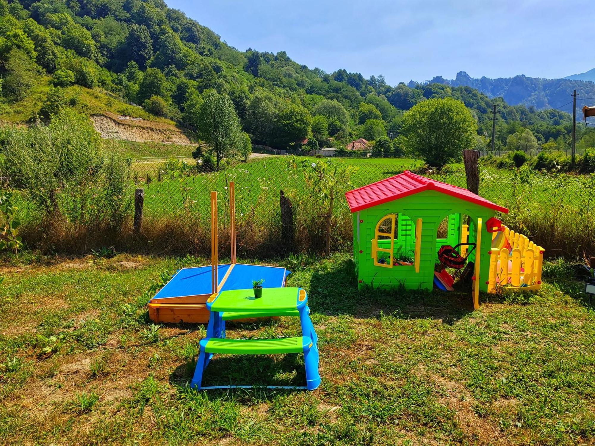 Luna Rock Glamping Brezoi - Blue Scai Kültér fotó