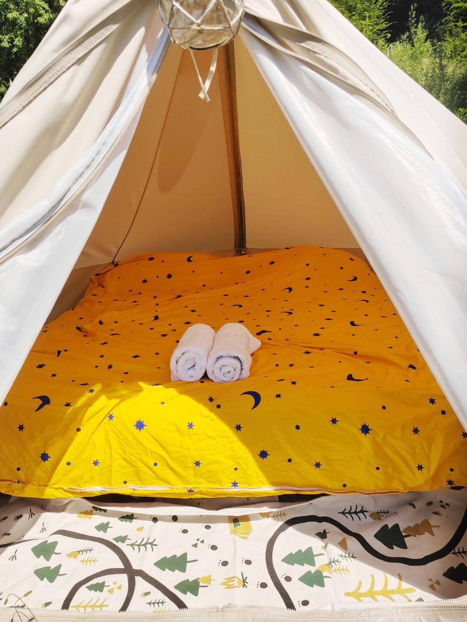 Luna Rock Glamping Brezoi - Blue Scai Kültér fotó